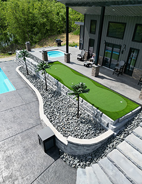 Hardscape & Fire Pit